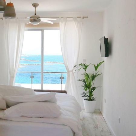 Nomasuites - Sea Studio Paphos Exterior foto