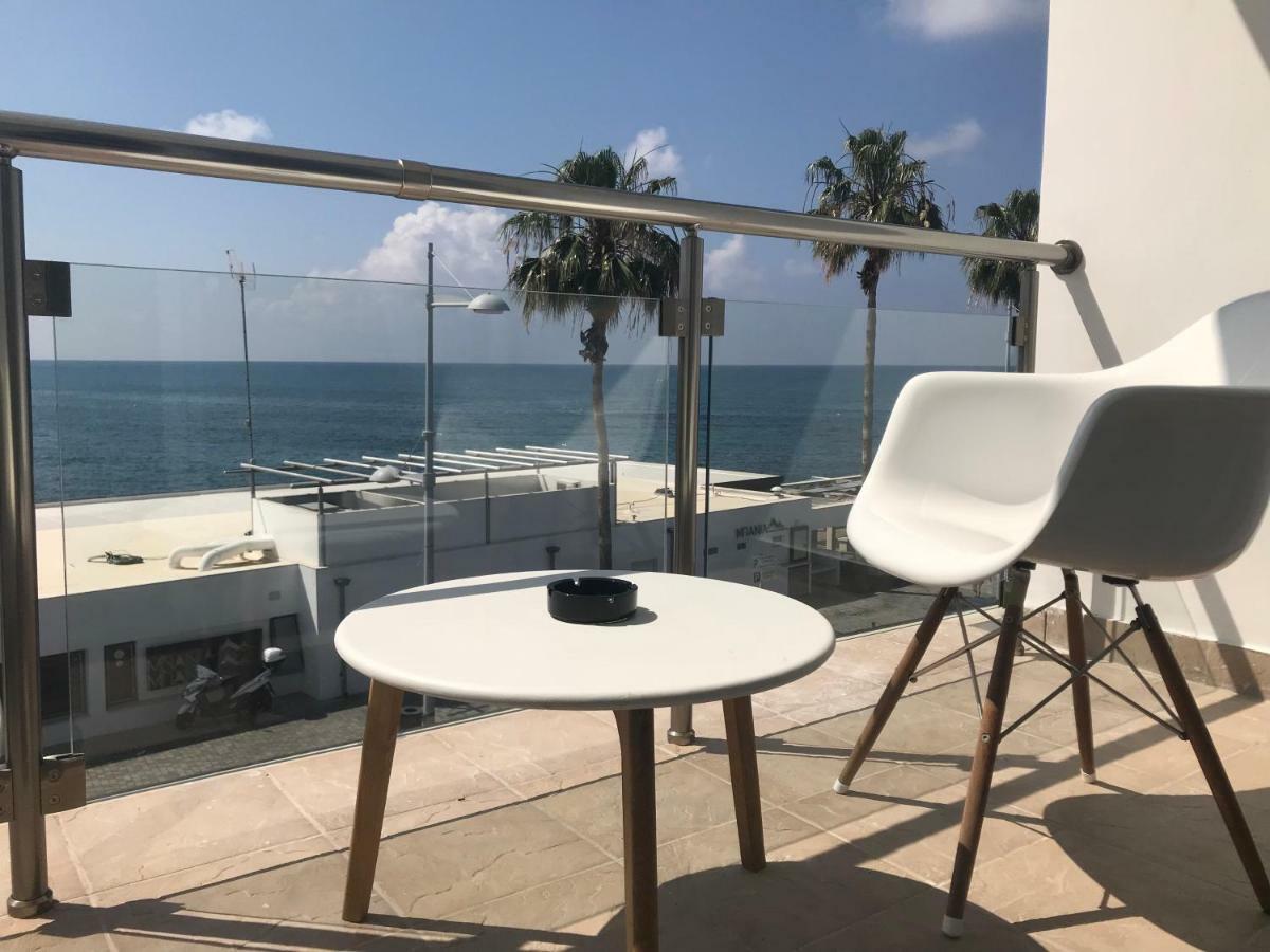 Nomasuites - Sea Studio Paphos Exterior foto